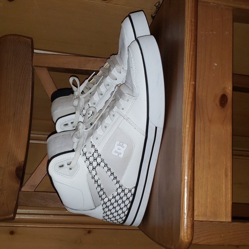 Mens size 13 high top